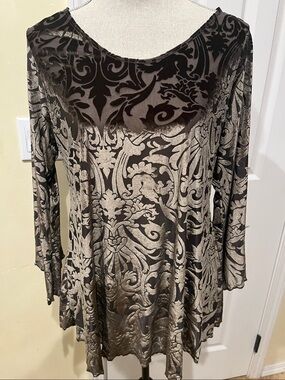 Vine Street Apparel Bronze-toned Velvet Burnout Scoop Neck Top